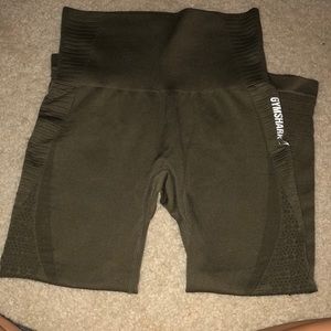 Vintage Original Khaki Cropped Gymshark